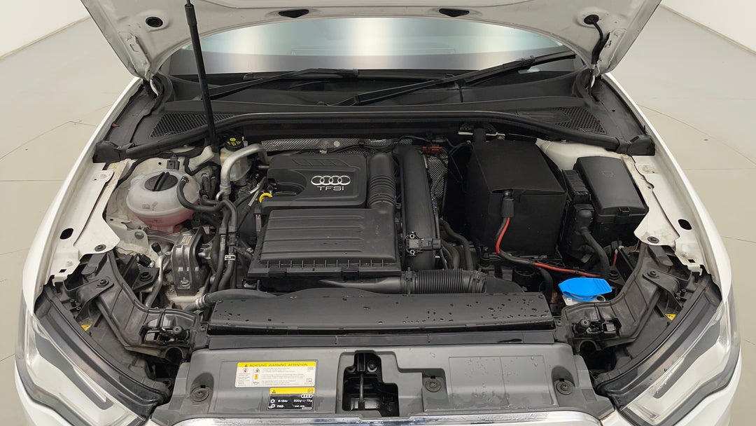 Open Bonnet (Engine)