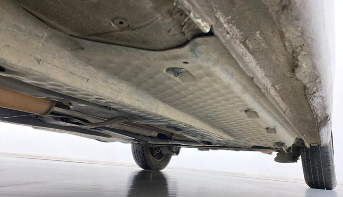 2016 Volkswagen Ameo TRENDLINE 1.2, Petrol, Manual, 28,444 km, Right Side Underbody