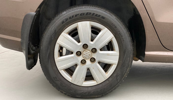 2016 Volkswagen Ameo TRENDLINE 1.2, Petrol, Manual, 28,444 km, Right Rear Wheel