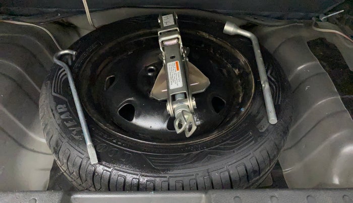 2018 Maruti Alto K10 VXI, Petrol, Manual, 42,564 km, Spare Tyre