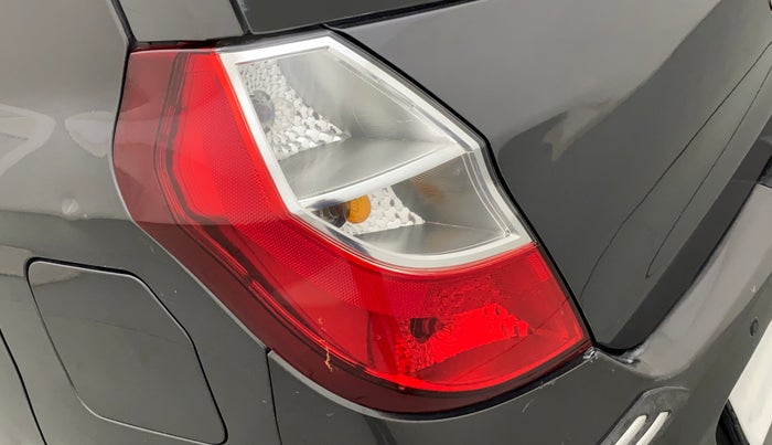 2018 Maruti Alto K10 VXI, Petrol, Manual, 42,564 km, Left tail light - Minor scratches