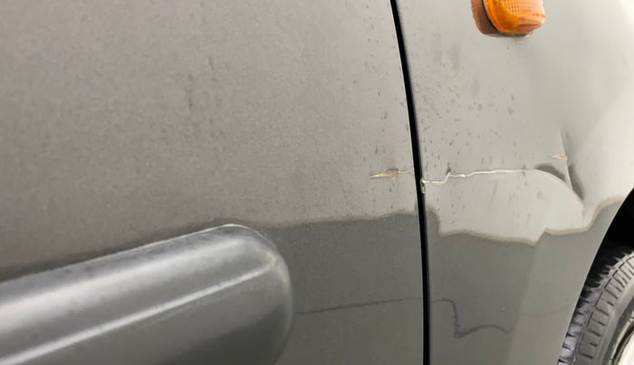 2018 Maruti Alto K10 VXI, Petrol, Manual, 42,564 km, Driver-side door - Slightly rusted
