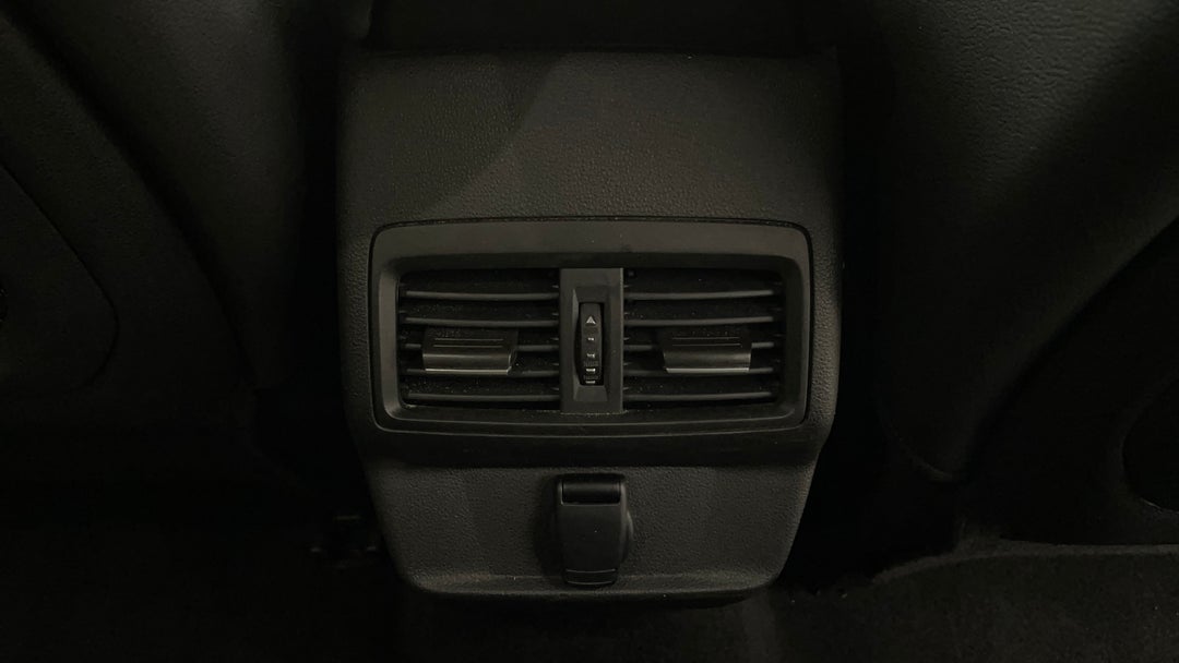 Rear A/C Vent