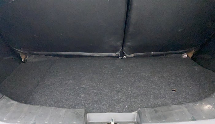 2014 Maruti Wagon R 1.0 VXI, Petrol, Manual, 20,401 km, Boot Inside View