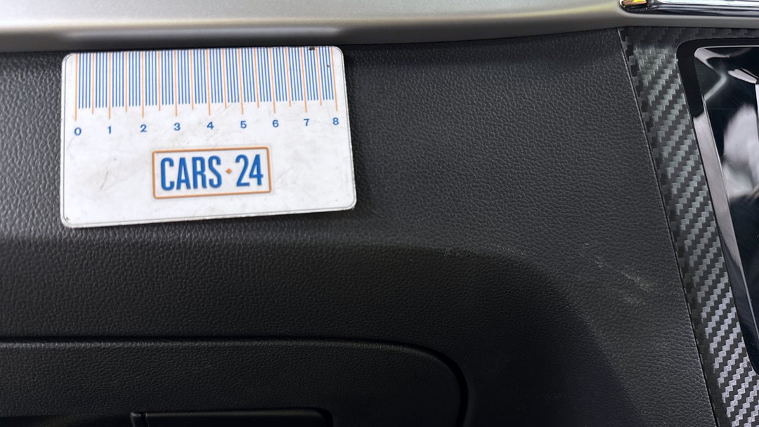 2024 MG ZS Excite, Automatic, 31225 km, Dashboard Scratch