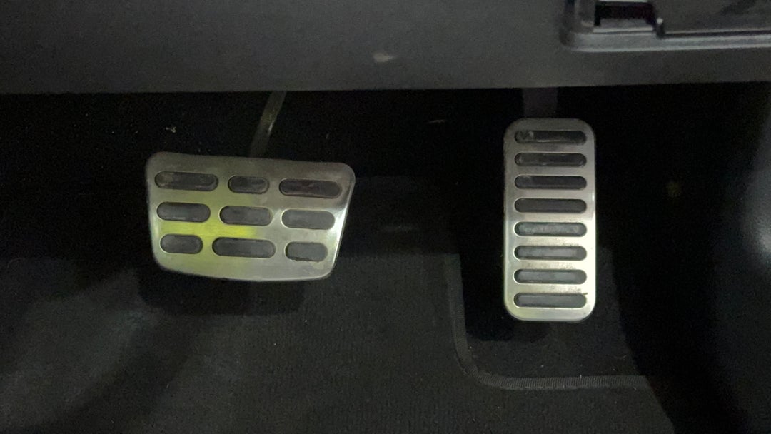 Pedals and Footmat