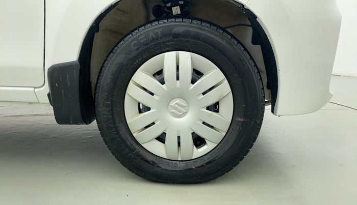 2019 Maruti Alto LXI, Petrol, Manual, 22,827 km, Right Front Tyre