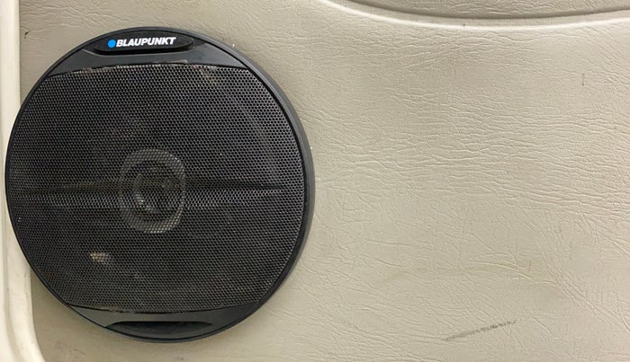 2016 Mahindra Scorpio S2, Diesel, Manual, 1,19,633 km, Speaker