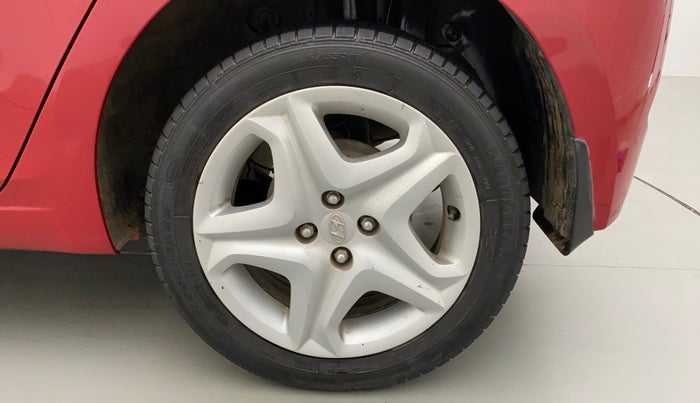 2017 Hyundai Elite i20 ASTA 1.2, Petrol, Manual, 40,373 km, Left Rear Wheel