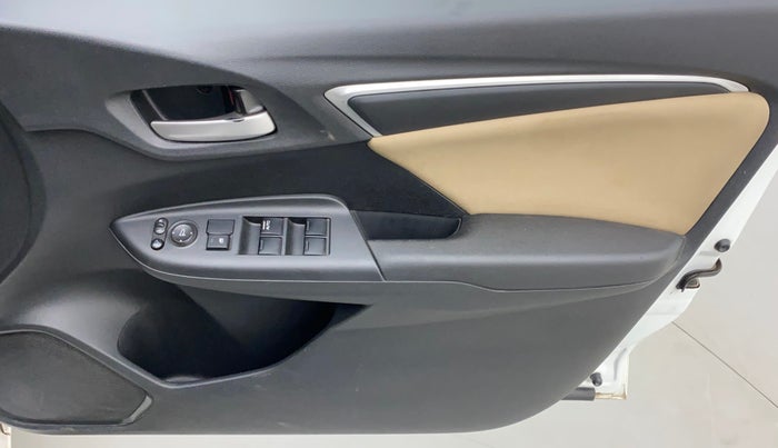 2016 Honda Jazz 1.2L I-VTEC V, Petrol, Manual, 90,773 km, Driver Side Door Panels Control