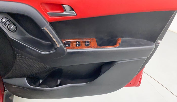 2015 Hyundai Creta 1.6 SX PLUS DIESEL, Diesel, Manual, 68,211 km, Driver Side Door Panels Control