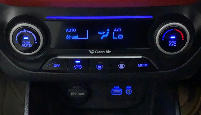 2015 Hyundai Creta 1.6 SX PLUS DIESEL, Diesel, Manual, 68,211 km, Automatic Climate Control