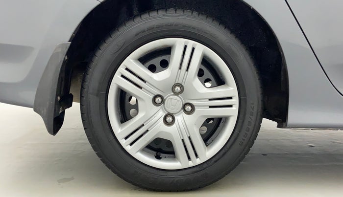 2010 Honda City S MT PETROL, Petrol, Manual, 1,13,701 km, Right Rear Wheel