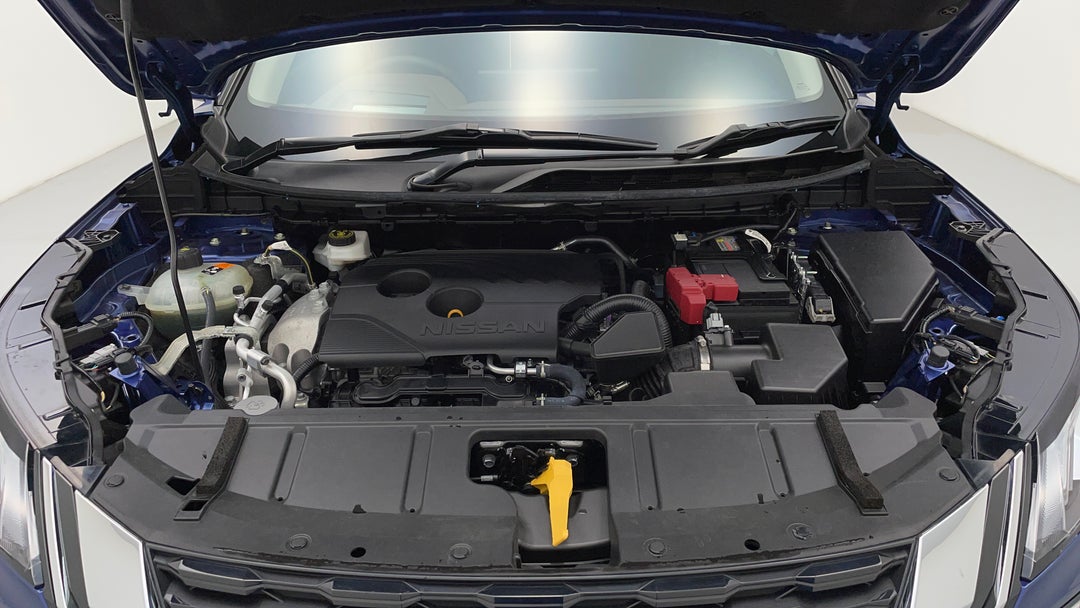 Open Bonnet (Engine)