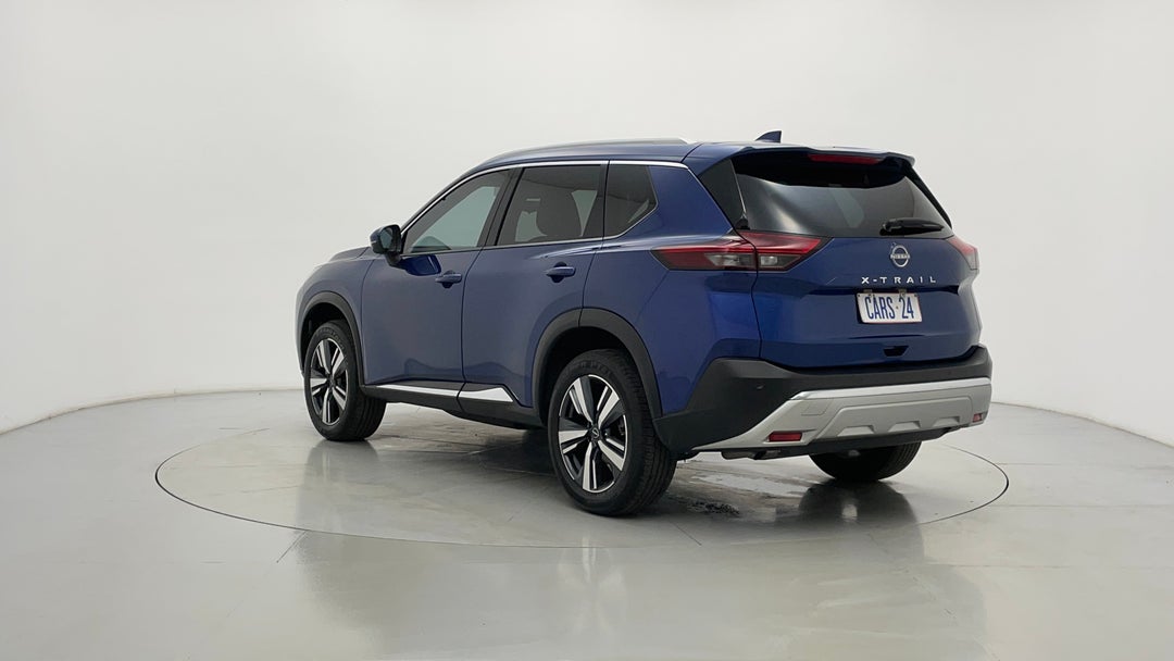 Left Back Diagonal (45- Degree) View