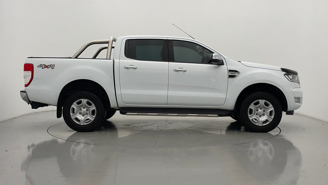 2018 Ford Ranger Xlt 3.2 (4x4), Automatic, 142994 km, Right Side View