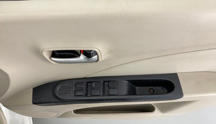 2018 Maruti Celerio VXI CNG D, CNG, Manual, 79,967 km, Driver Side Door Panels Control