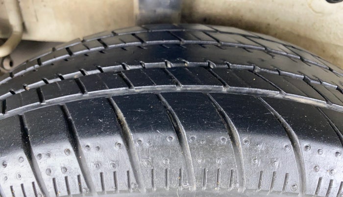 2018 Maruti Celerio VXI CNG D, CNG, Manual, 79,967 km, Right Rear Tyre Tread
