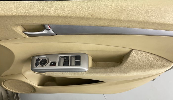 2011 Honda City V MT PETROL, Petrol, Manual, 77,829 km, Driver Side Door Panels Control