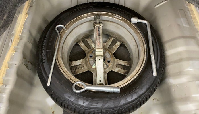 2011 Honda City V MT PETROL, Petrol, Manual, 77,829 km, Spare Tyre