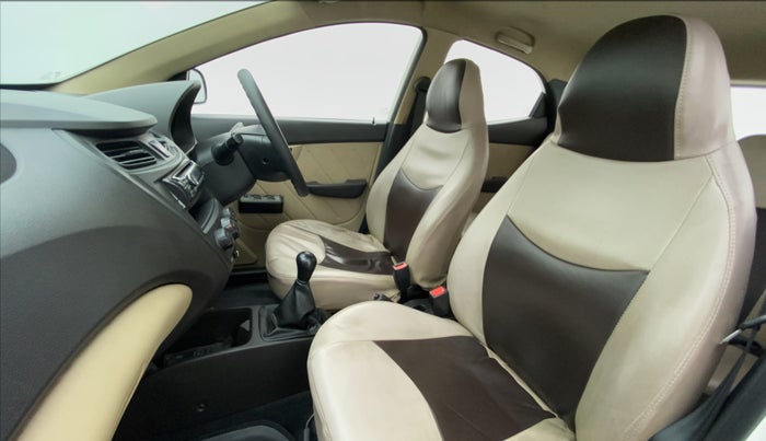 2012 Hyundai Eon D LITE PLUS, Petrol, Manual, 37,956 km, Right Side Front Door Cabin