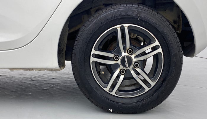 2012 Hyundai Eon D LITE PLUS, Petrol, Manual, 37,956 km, Left Rear Wheel