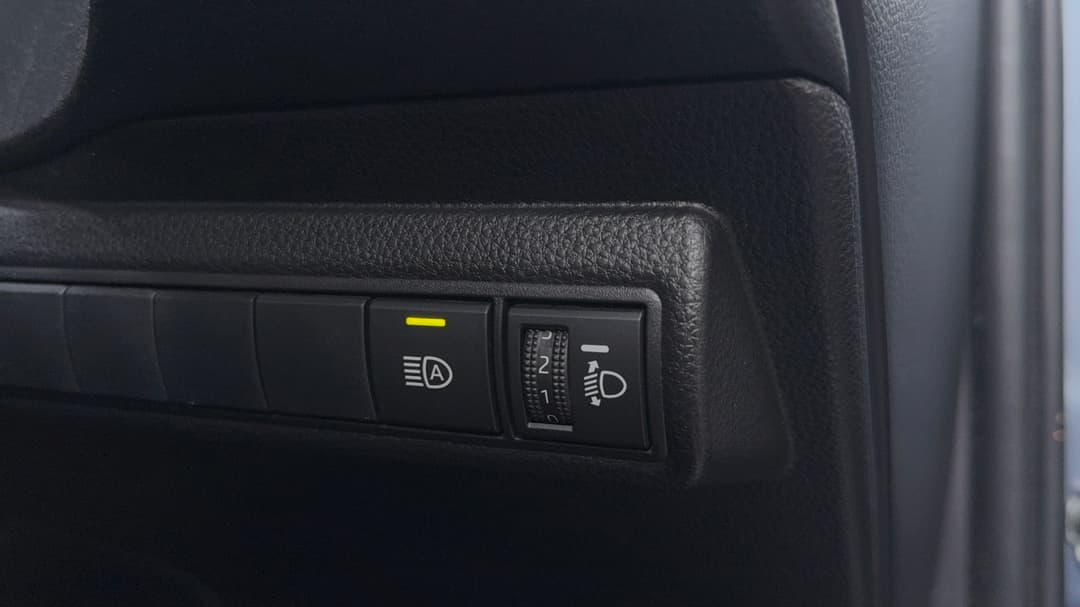 2022 Toyota Corolla Ascent Sport, Automatic, 84065 km, Utility Switches/Buttons