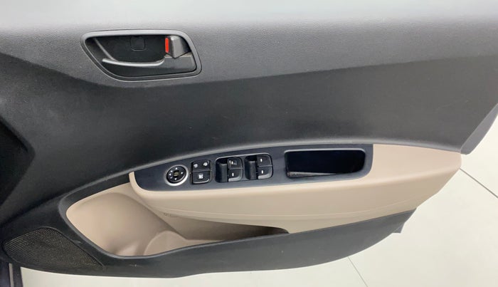 2014 Hyundai Grand i10 MAGNA 1.2 KAPPA VTVT, Petrol, Manual, 63,260 km, Driver Side Door Panels Control