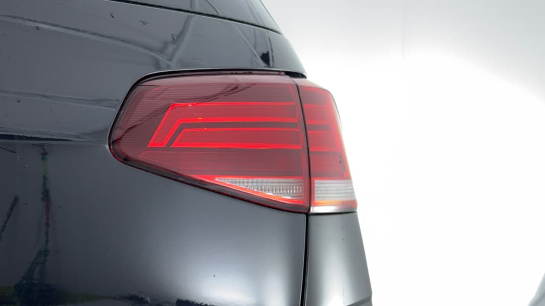 2018 Volkswagen Golf 110 Tsi Trendline, Automatic, 92444 km, Badge (Boot Right Side)