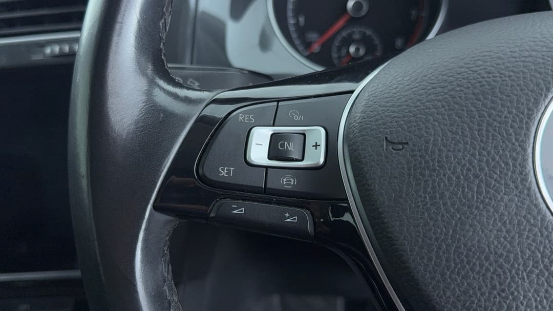 2018 Volkswagen Golf 110 Tsi Trendline, Automatic, 92444 km, Cruise Control