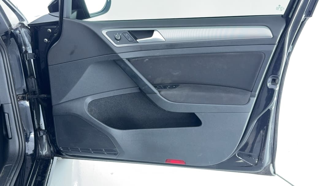 2018 Volkswagen Golf 110 Tsi Trendline, Automatic, 92444 km, Speaker View