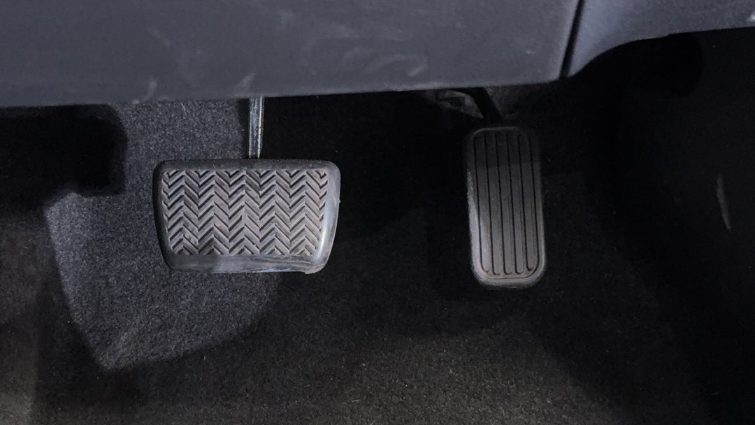 Pedals and Footmat