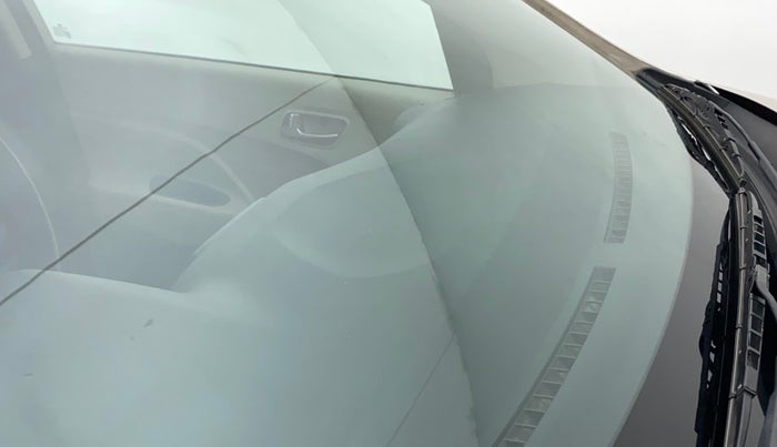 2018 Hyundai NEW SANTRO ASTA MT, Petrol, Manual, 78,457 km, Front windshield - Minor spot on windshield