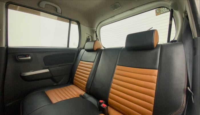 2010 Maruti Wagon R 1.0 VXI, Petrol, Manual, 82,147 km, Right Side Rear Door Cabin