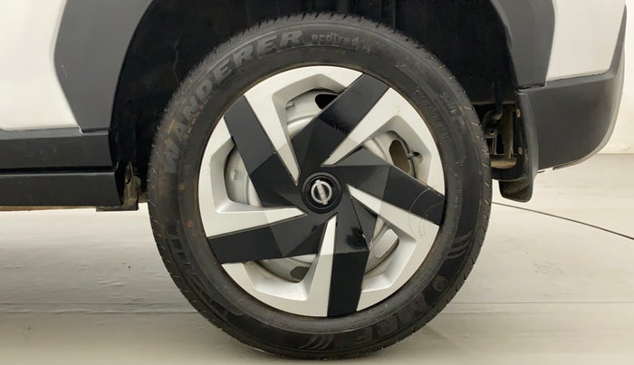 2022 Nissan MAGNITE XE, Petrol, Manual, 12,695 km, Left Rear Wheel