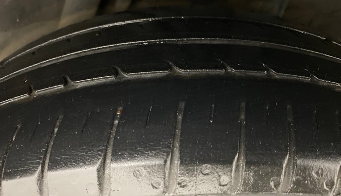 2017 Honda City V MT PETROL, Petrol, Manual, 42,360 km, Left Rear Tyre Tread