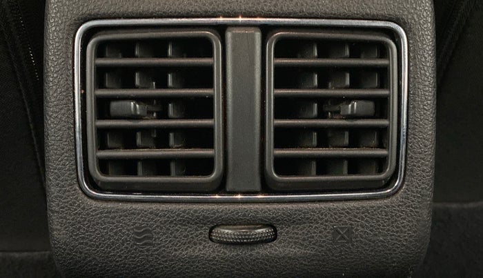 2018 Renault Captur RXT Diesel Dual Tone, Diesel, Manual, 38,532 km, Rear AC Vents