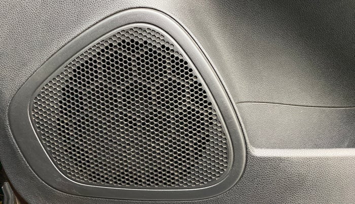 2018 Renault Captur RXT Diesel Dual Tone, Diesel, Manual, 38,532 km, Speaker