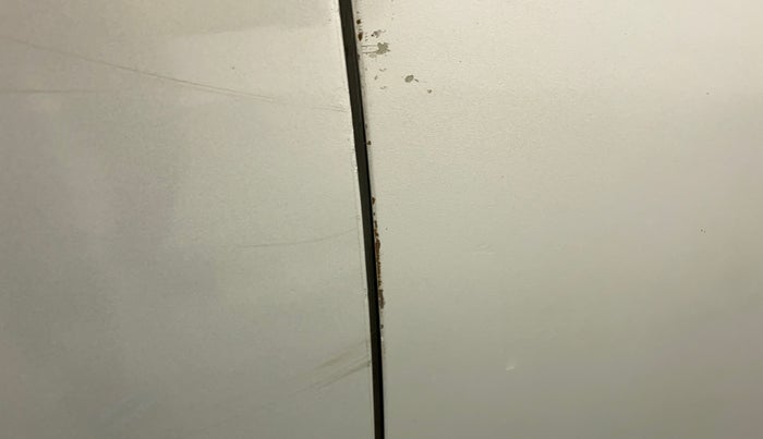 2014 Maruti Swift Dzire VXI, Petrol, Manual, 68,401 km, Driver-side door - Slightly rusted