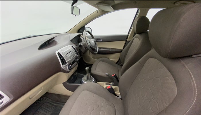 2011 Hyundai i20 MAGNA (O) 1.2, Petrol, Manual, 50 km, Right Side Front Door Cabin