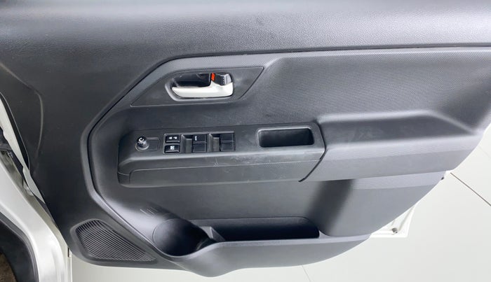 2021 Maruti New Wagon-R VXI 1.0, Petrol, Manual, 3,601 km, Driver Side Door Panels Control