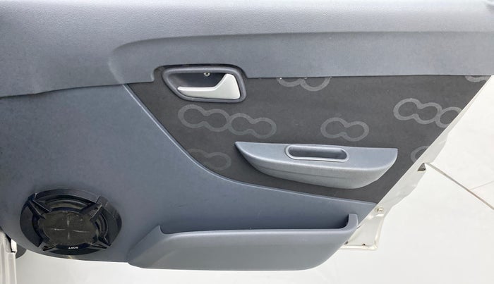 2015 Maruti Alto 800 LXI, Petrol, Manual, 29,499 km, Driver Side Door Panels Control