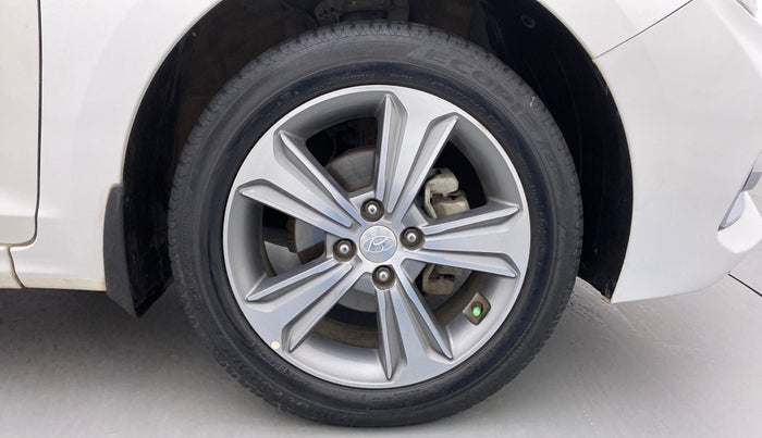 2019 Hyundai Verna 1.6 VTVT SX (O) AT, Petrol, Automatic, 70,764 km, Right Front Wheel
