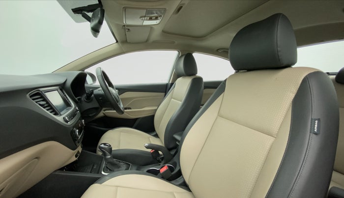 2019 Hyundai Verna 1.6 VTVT SX (O) AT, Petrol, Automatic, 70,764 km, Right Side Front Door Cabin
