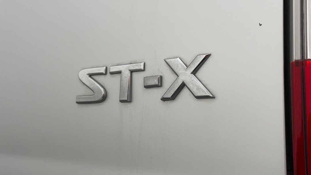 Badge (Boot Right Side)