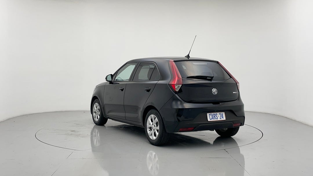 Left Back Diagonal (45- Degree) View