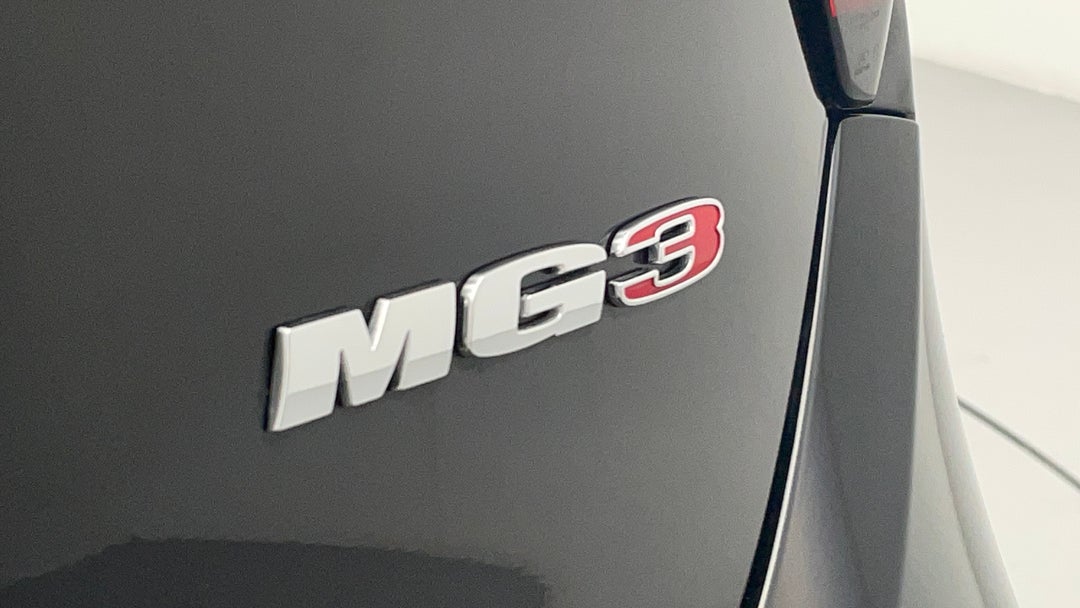 Badge (Boot Right Side)