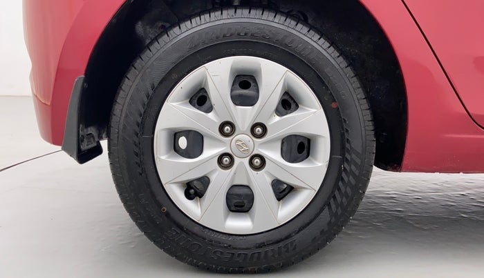 2016 Hyundai Elite i20 MAGNA 1.2, Petrol, Manual, 67,589 km, Right Rear Wheel