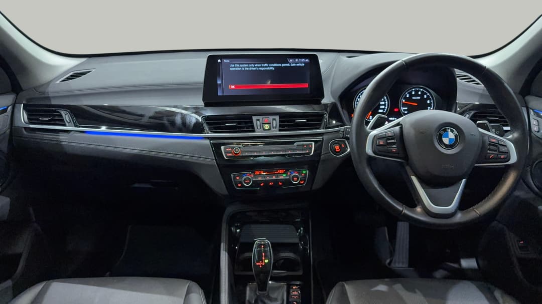 2021 BMW X1 xDrive 25i, Automatic, 27012 km, Dashboard View