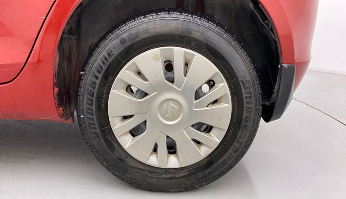 2013 Maruti Swift VXI D, Petrol, Manual, 70,769 km, Left Rear Wheel